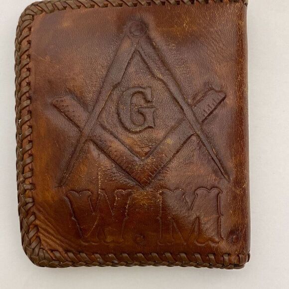 W.M. Vintage Men's Brown Hand-Tooled Freemasonry HandCrafted  Billfold Wallet - Picture 2 of 8
